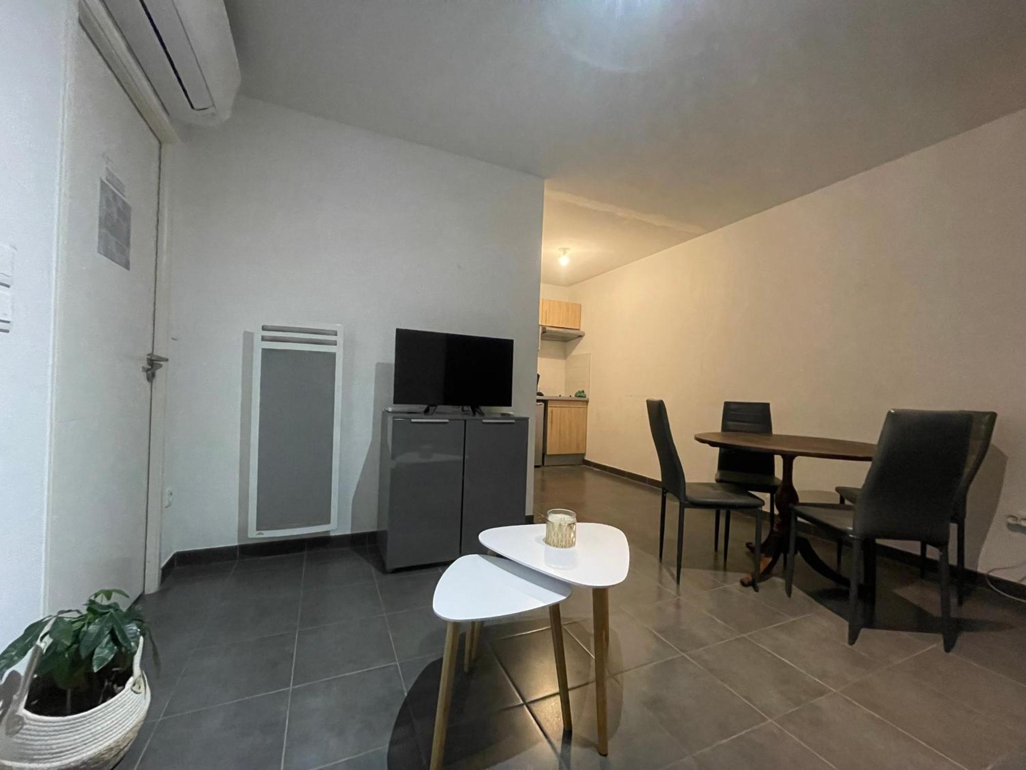 Appartement F2 Neuf Mauguio Exteriör bild